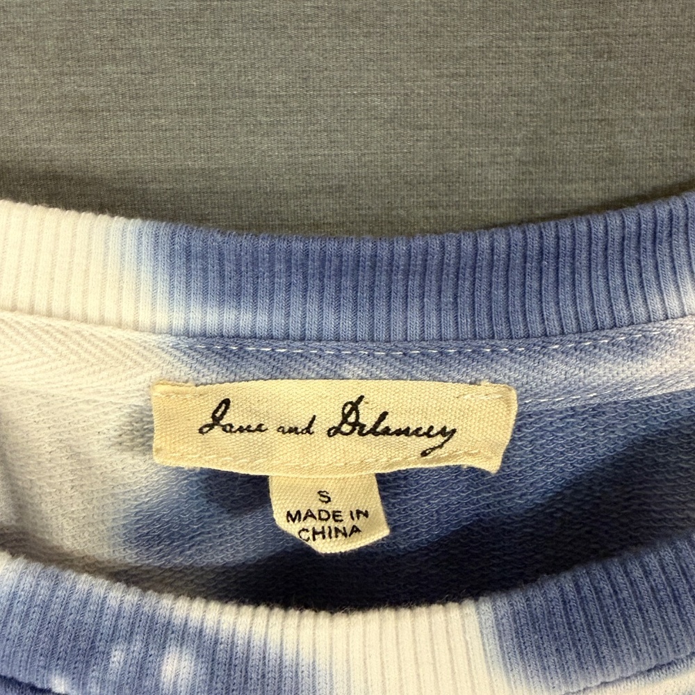 Jane and Delancey Sz Small Sweatshirt Blue White Tie Dye Long Sleeve Lightweight - Picture 4 of 9